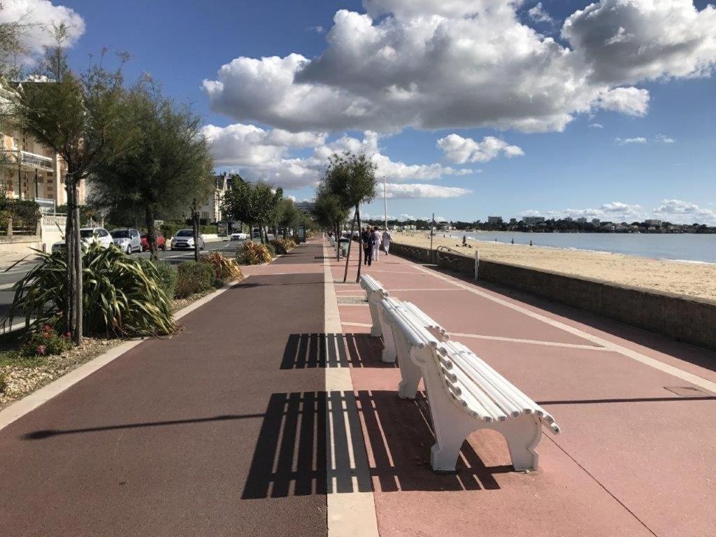 Royan - Studio Lumineux Au Calme - 30M De La Plage - Quartier Du Parc מראה חיצוני תמונה