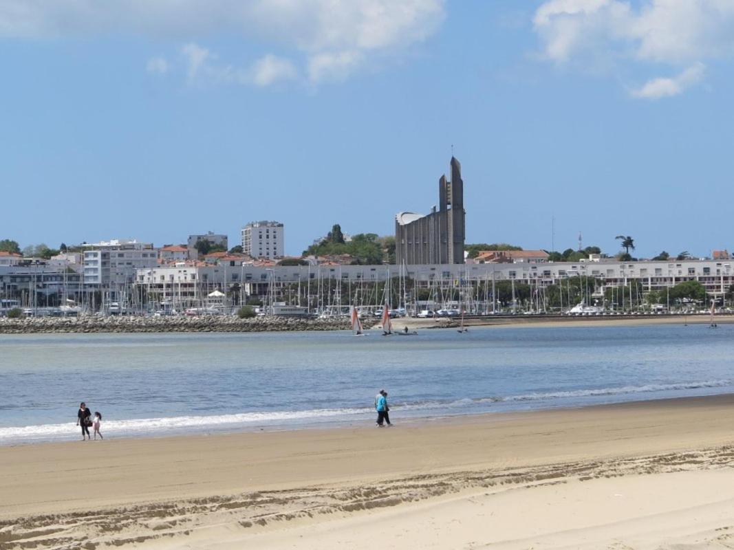 Royan - Studio Lumineux Au Calme - 30M De La Plage - Quartier Du Parc מראה חיצוני תמונה