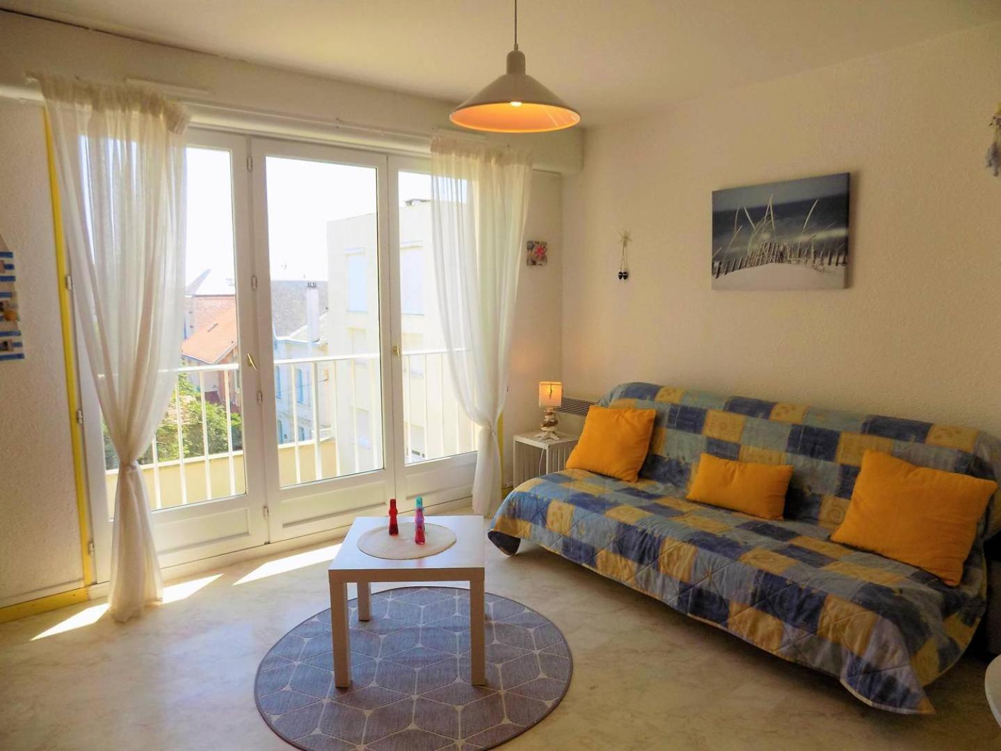 Royan - Studio Lumineux Au Calme - 30M De La Plage - Quartier Du Parc מראה חיצוני תמונה