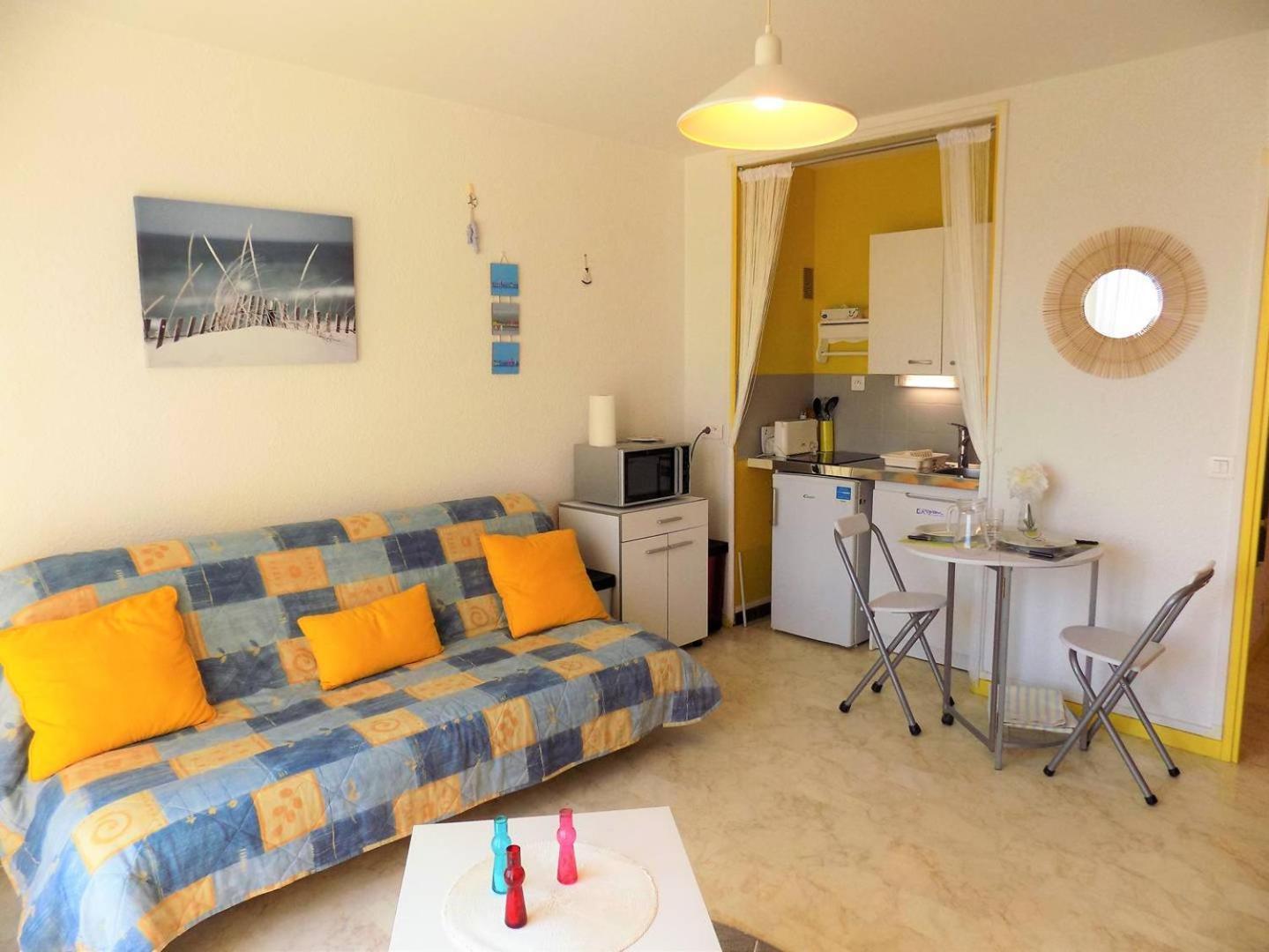 Royan - Studio Lumineux Au Calme - 30M De La Plage - Quartier Du Parc מראה חיצוני תמונה